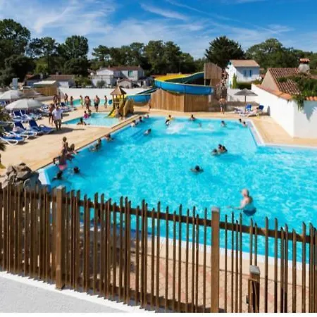 Campingplatz Mobilhome 4/6 Pers A 600m De La Des Conches *