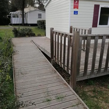 Camping Mobilhome 4/6 Pers A 600m De La Des Conches